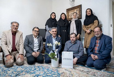 عیادت مدیرعامل گروه پتروایران از نخبه ورزشکار و علمی صنعت نفت